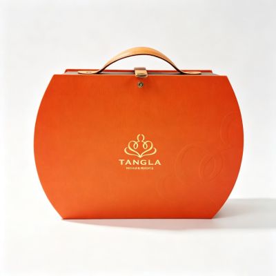 Handbag,Relief embossing